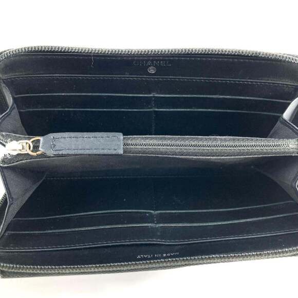 CHANEL Authentic Black Caviar Leather Logo Wallet